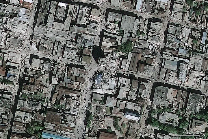 Satellite image showing rubble in the streets of Port-au-Prince, Haiti, after the 2010 earthquake.